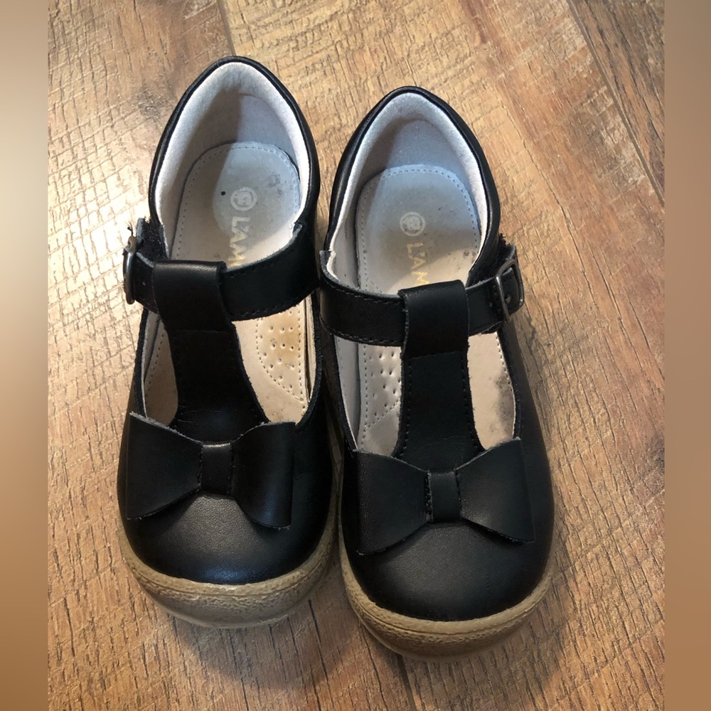 Lamour black bow shoes